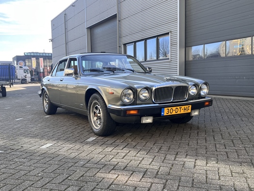 1988 Daimler Double Six oldtimer te koop