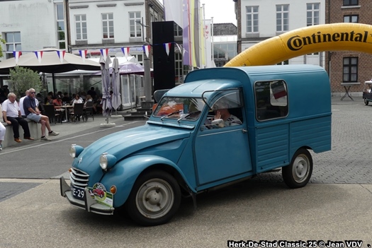 1973 Citroën Ak400  oldtimer te koop