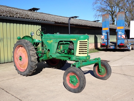 1957 Oliver Super 77 Diesel, six cylinder oldtimer te koop