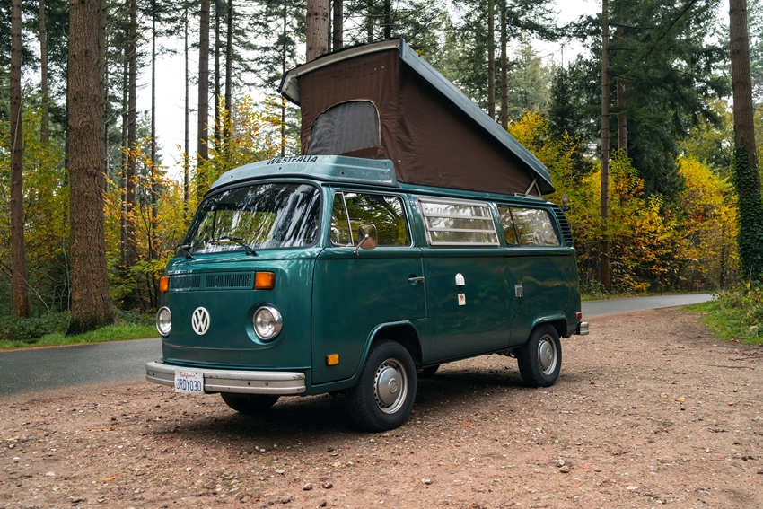 1976 Volkswagen T2B Westfalia oldtimer te koop