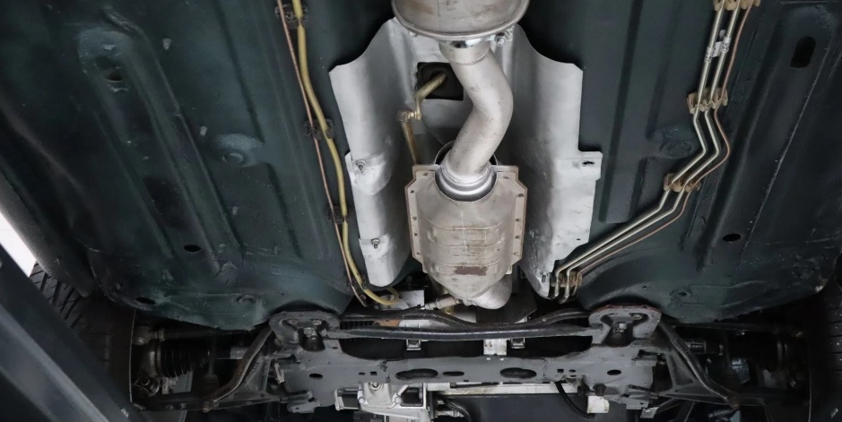 1991 Peugeot 205 GTI 1.9 gerestaureerd oldtimer te koop