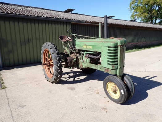 1949 John Deere B Styled, flat spoke wheels, oldtimer tractor te koop
