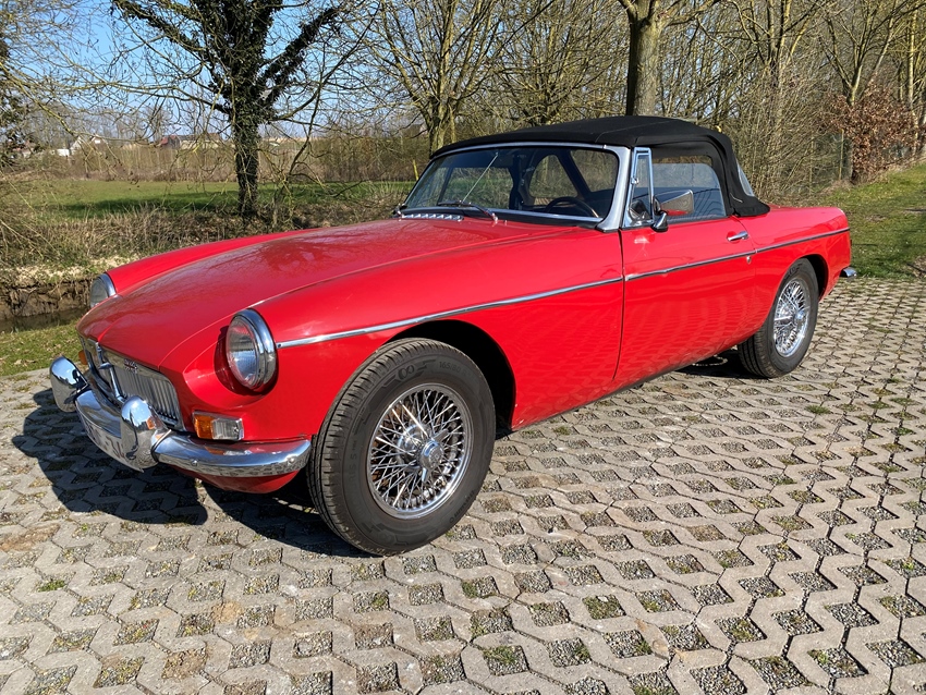 1963 MG B oldtimer te koop