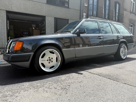 1992 Mercedes 300 TD Turbo oldtimer te koop