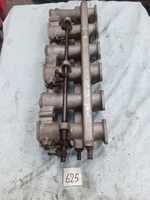 Intake manifold Maserati 3500 GTi, Mistral, Sebrin oldtimer te koop