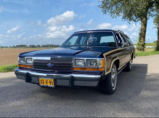 1990 Ford Crown Victoria Country Squire oldtimer te koop