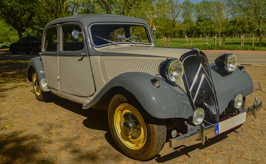 1956 Citroën Traction Avant Légère oldtimer te koop