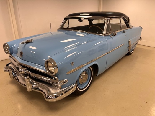 1953 Ford Crestline Victoria V8 Hardtop Coupé oldtimer te koop