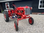 1950 Farmall Cub met ploeg oldtimer tractor te koop