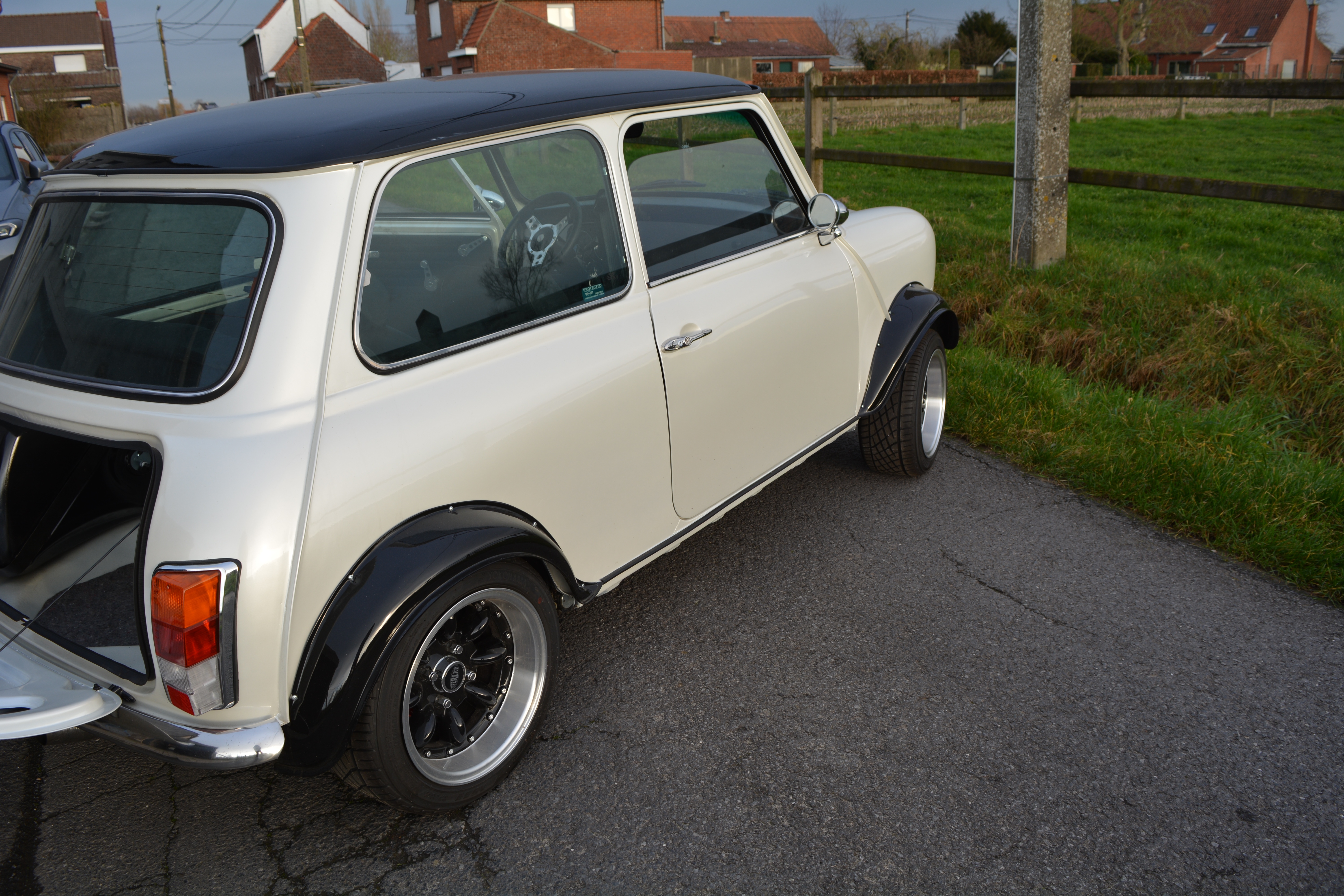 1980 Mini Leyland oldtimer te koop
