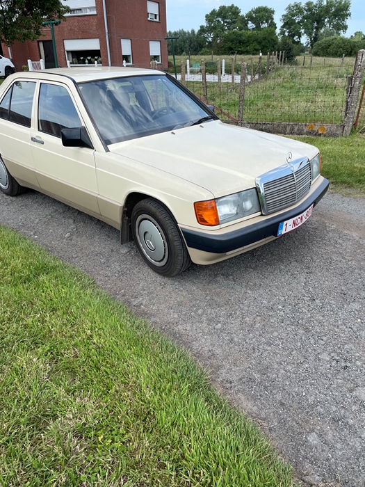 1989 Mercedes 190D oldtimer te koop