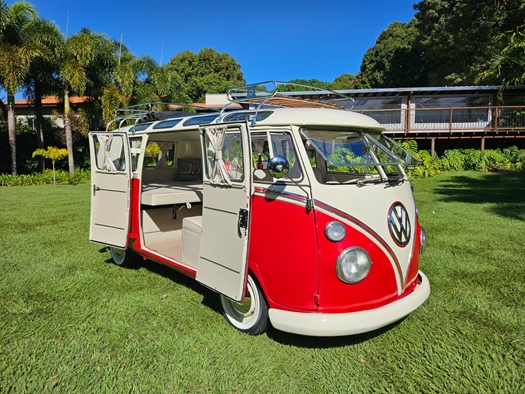 1974 Volkswagen T1 Samba Replica oldtimer te koop