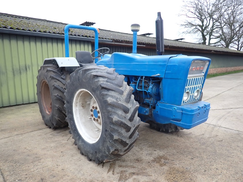 Fordson Ford County 1004 oldtimer tractor te koop