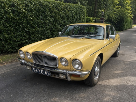 1975 Daimler Double Six oldtimer te koop