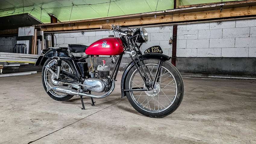 1952 MV Agusta Turismo oldtimer motorfiets te koop