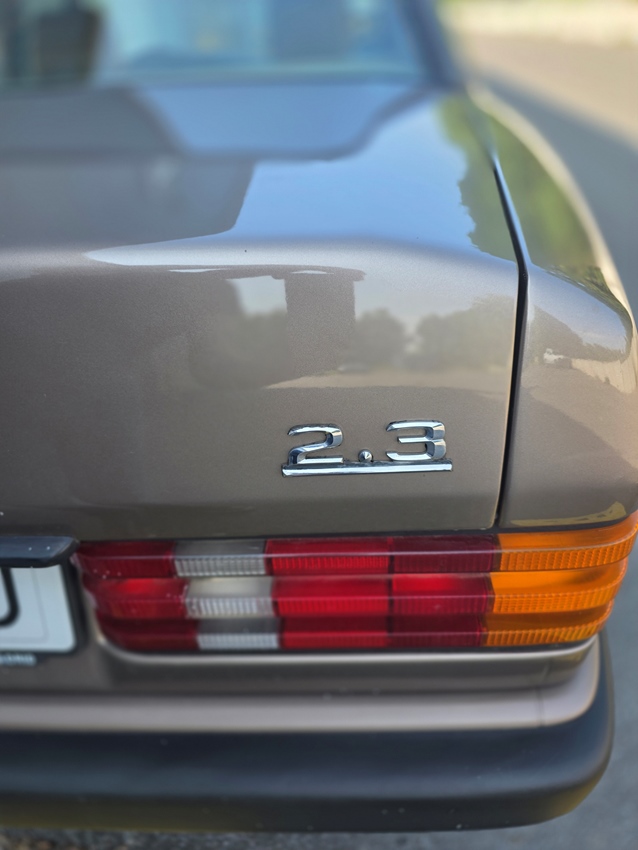 1989 Mercedes 190E oldtimer te koop
