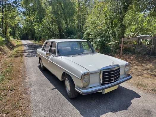 1972 Mercedes 220D oldtimer te koop