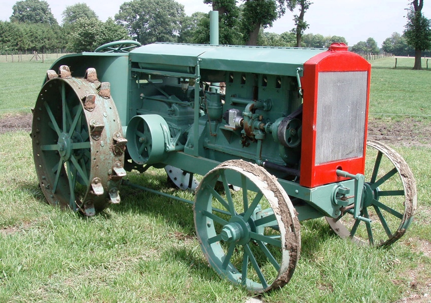 1922 Nichols and Shepard 20-35 Lauson built oldtimer tractor te koop