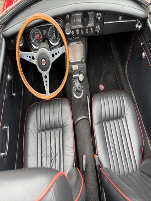 1964 MG B Roadster Lepeldeur oldtimer te koop