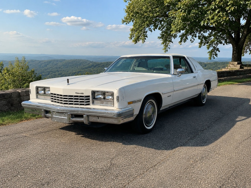 1977 Oldsmobile Toronado oldtimer te koop