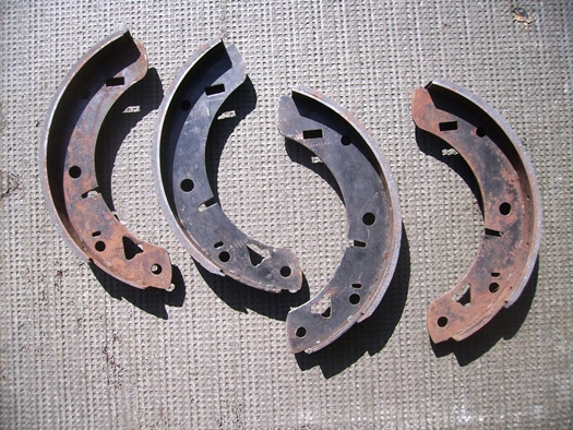 Set gereviseerde remsegmenten MGB, MGB-GT 1965-198 te koop