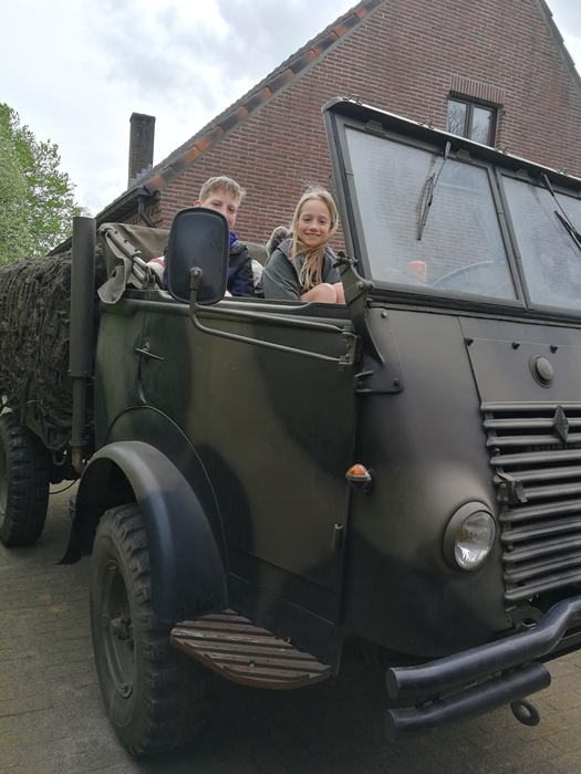 1954 Renault Goelette  oldtimer vrachtwagen te koop