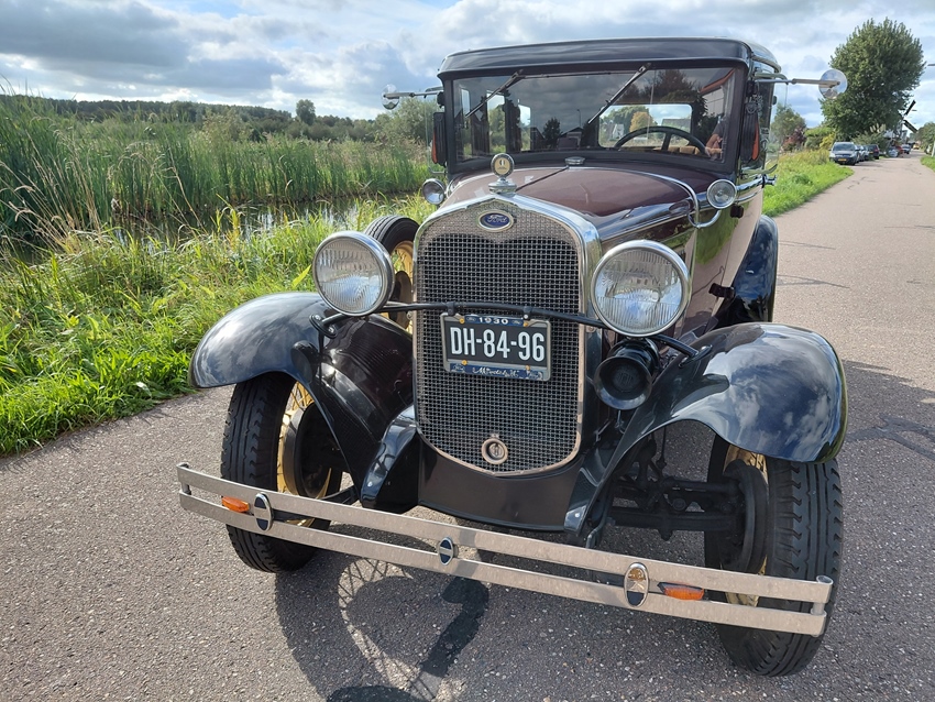1930 Ford A Saloon oldtimer te koop