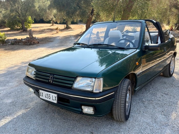 1993 Peugeot 205 Roland Garros cabriolet oldtimer te koop