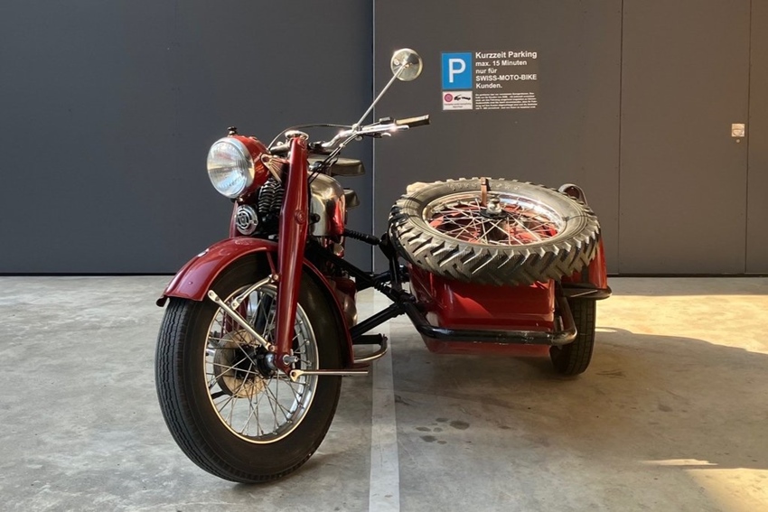 1944 Universal A10 oldtimer motorfiets te koop