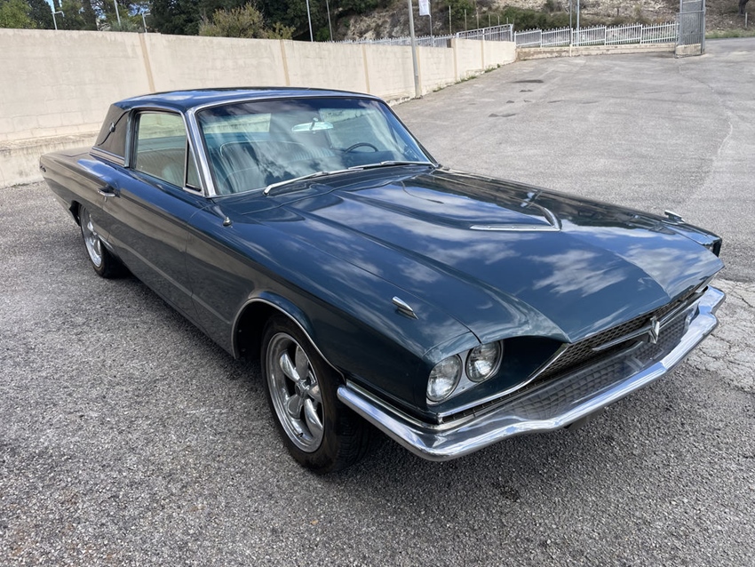 1966 Ford Thunderbird oldtimer te koop