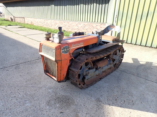 1966 Lamborghini 7C Vineyard Diesel Crawler tractor with linkage oldtimer tractor te koop