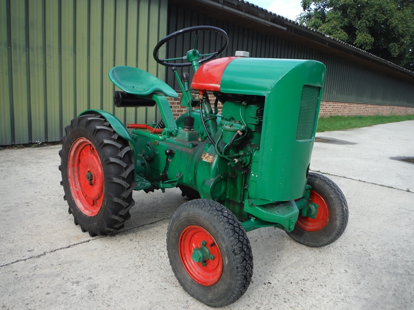 1959 Lugli Junior, the smaller Lilliput oldtimer tractor te koop