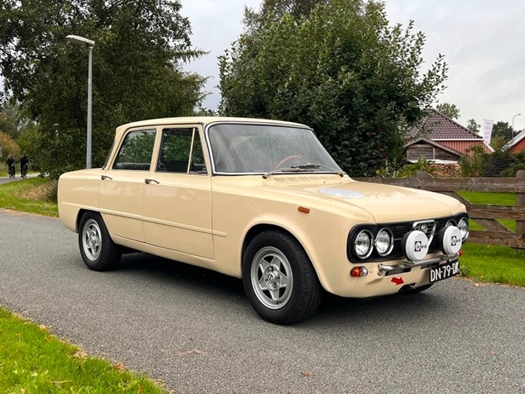 1979 Alfa Romeo Giulia Nuova 1600 (2.0 engine) oldtimer te koop