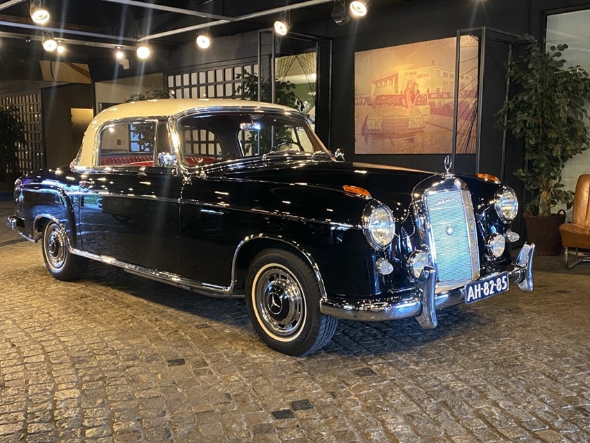 1958 Mercedes 220 oldtimer te koop
